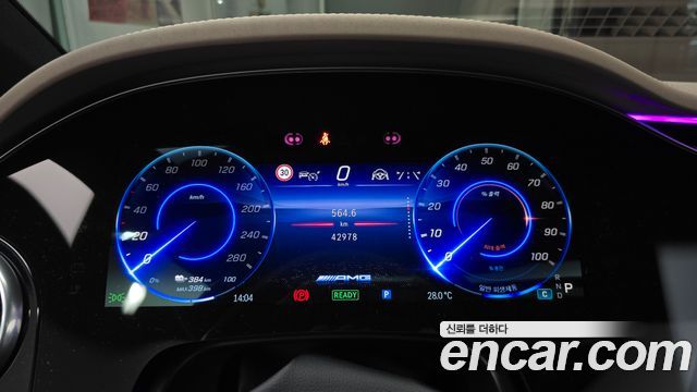 Mercedes-Benz EQS 2022 — photo 11