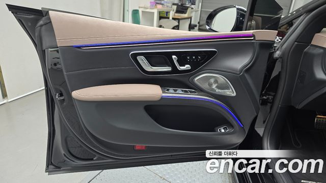 Mercedes-Benz EQS 2022 — photo 14
