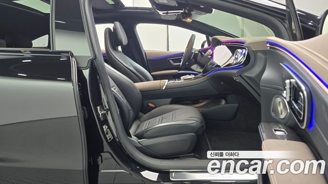 Mercedes-Benz EQS 2022 — photo 16
