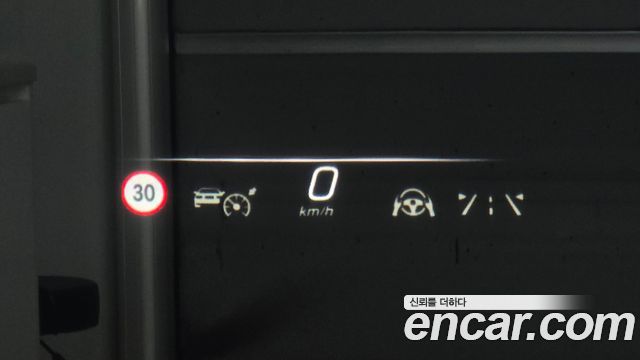 Mercedes-Benz EQS 2022 — photo 28