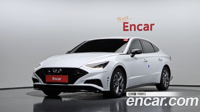 Hyundai Sonata 2022 — photo 1