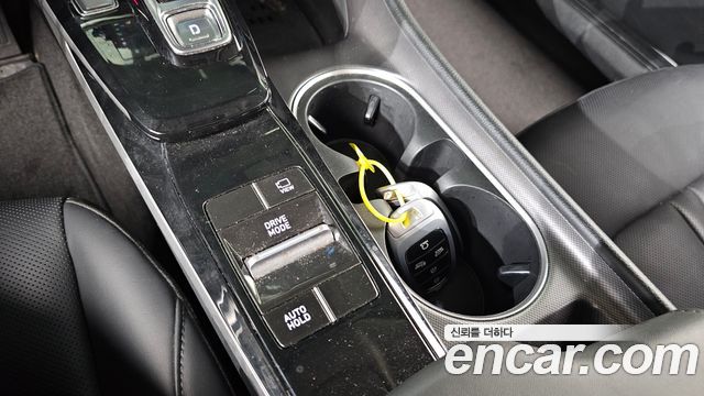Hyundai Sonata 2022 — photo 26