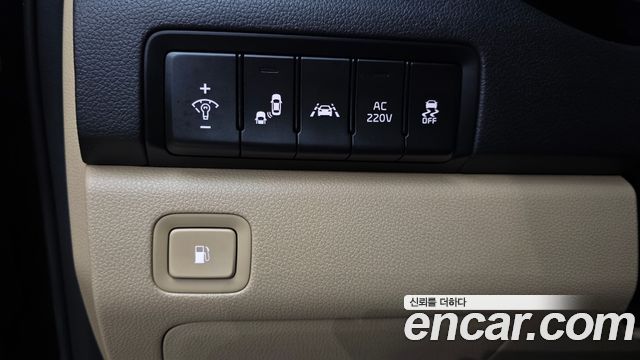Kia Canival 2017 — photo 12