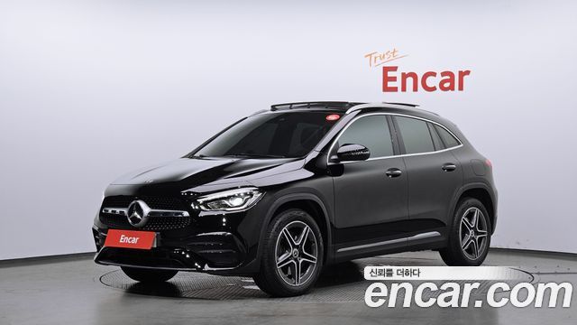 Mercedes-Benz GLA-Class 2020 — photo 1