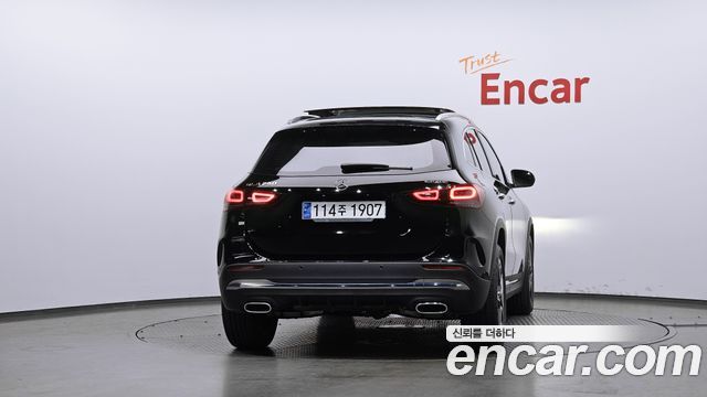 Mercedes-Benz GLA-Class 2020 — photo 4