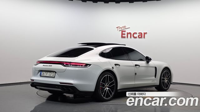 Porsche Panamera 2021 — photo 2