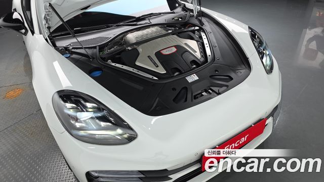 Porsche Panamera 2021 — photo 6