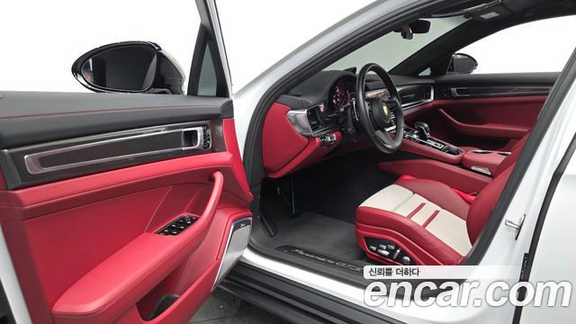 Porsche Panamera 2021 — photo 13
