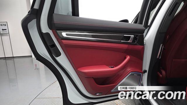 Porsche Panamera 2021 — photo 15