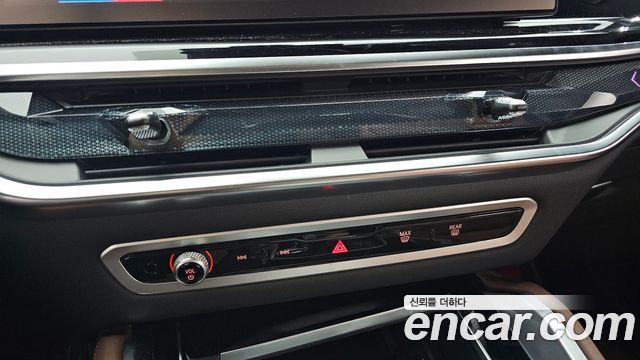 BMW X6 2026 — photo 28