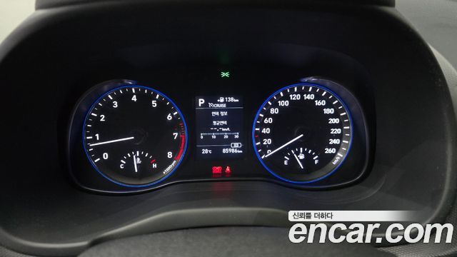 Hyundai Kona 2018 — photo 11