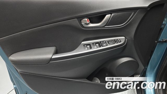 Hyundai Kona 2018 — photo 14