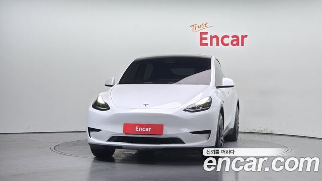 Tesla Model Y 2024 — photo 3