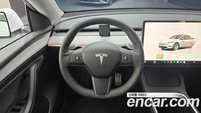 Tesla Model Y 2024 — photo 13