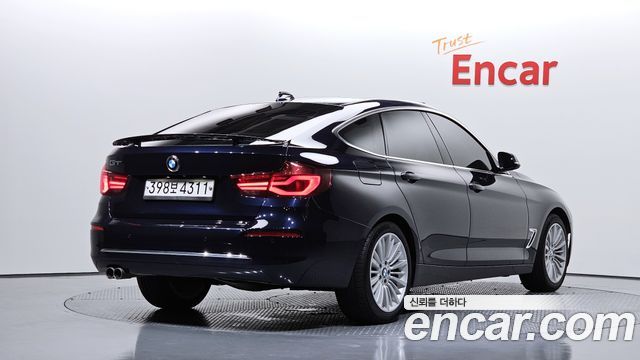 BMW Gran Turismo 2020 — photo 2
