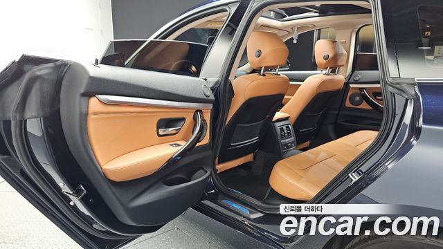 BMW Gran Turismo 2020 — photo 18