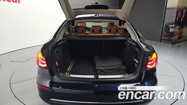 BMW Gran Turismo 2020 — photo 29