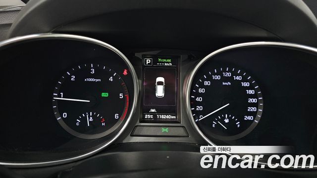 Hyundai Santafe 2016 — photo 11