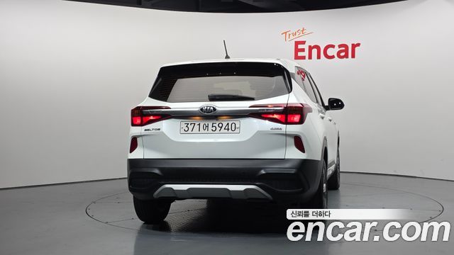 Kia Seltos 2022 — photo 4