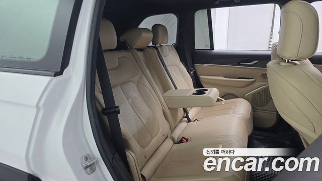 Jeep Cherokee 2023 — photo 17