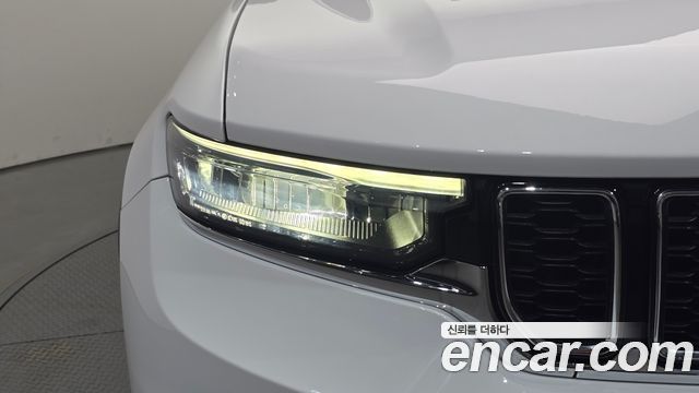 Jeep Cherokee 2023 — photo 8