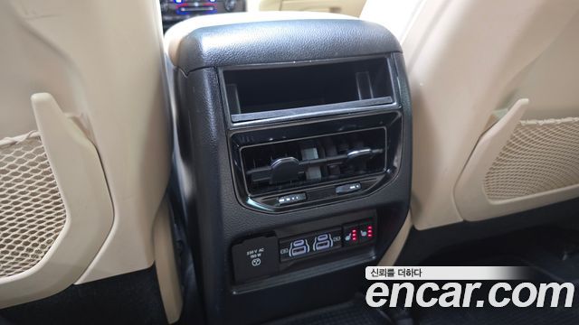 Jeep Cherokee 2023 — photo 28