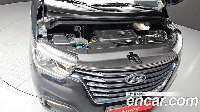 Hyundai Starex 2021 — photo 6