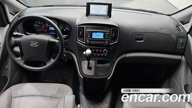 Hyundai Starex 2021 — photo 7