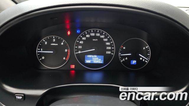 Hyundai Starex 2021 — photo 8