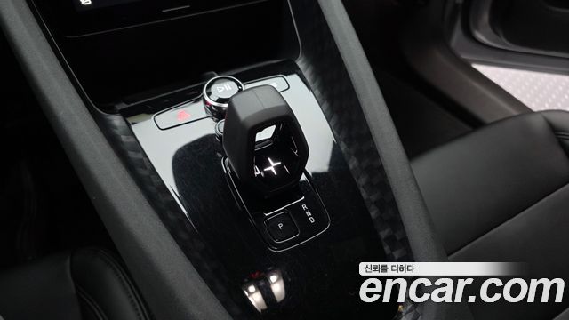 Polestar Polestar 2 2023 — photo 12