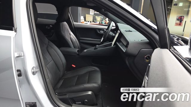 Polestar Polestar 2 2023 — photo 17