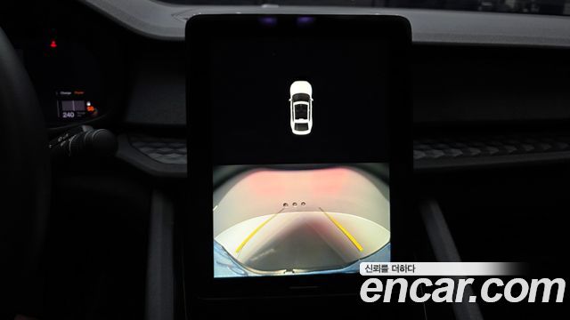 Polestar Polestar 2 2023 — photo 22