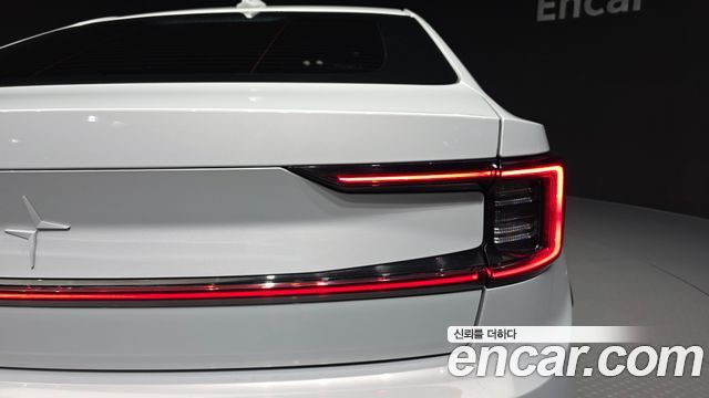 Polestar Polestar 2 2023 — photo 9
