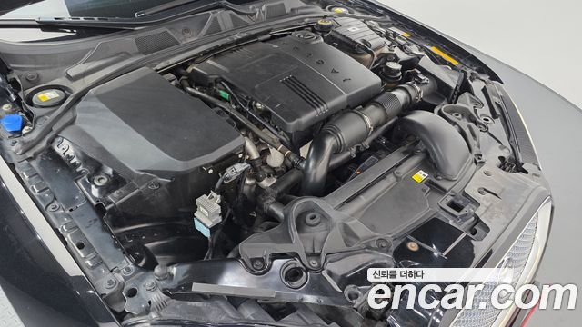 Jaguar XF 2012 — photo 6