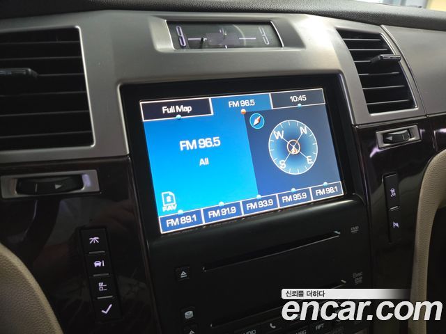 Cadillac Escalade 2008 — photo 12