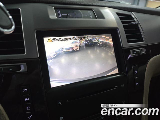 Cadillac Escalade 2008 — photo 13
