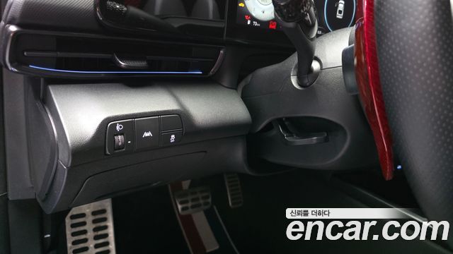 Hyundai AVANTE 2022 — photo 28