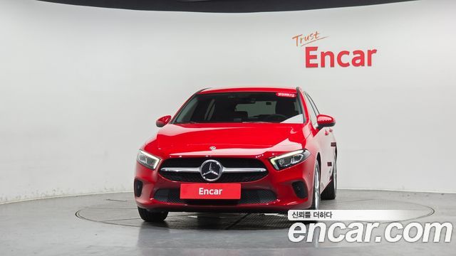 Mercedes-Benz A-Class 2019 — photo 3