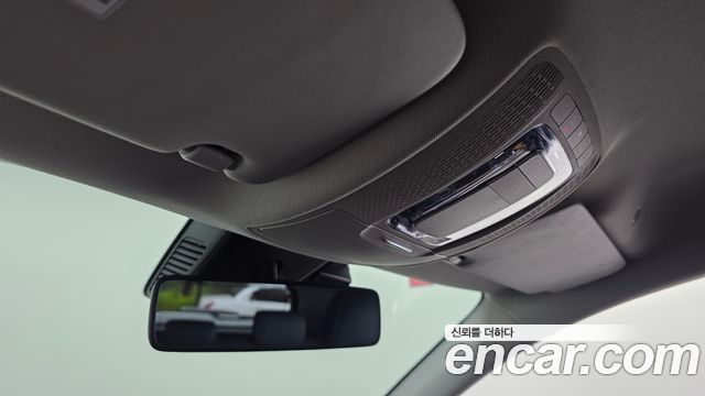 Mercedes-Benz A-Class 2019 — photo 24