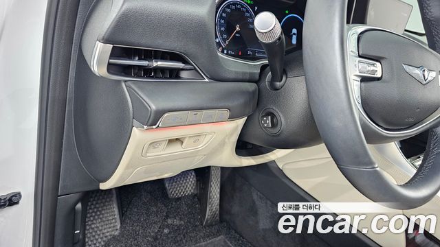 Genesis GV80 2020 — photo 23