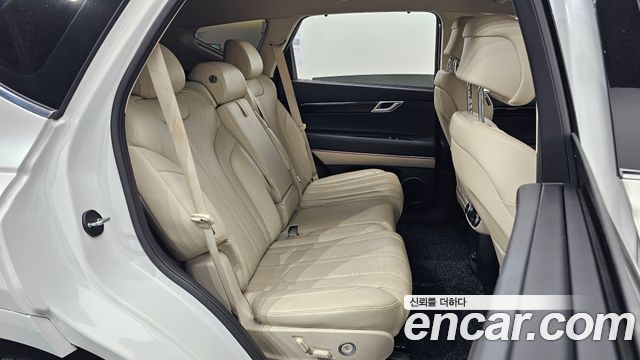 Genesis GV80 2020 — photo 16