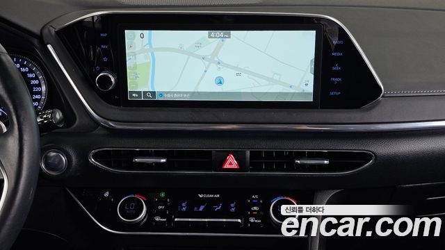 Hyundai Sonata 2022 — photo 14