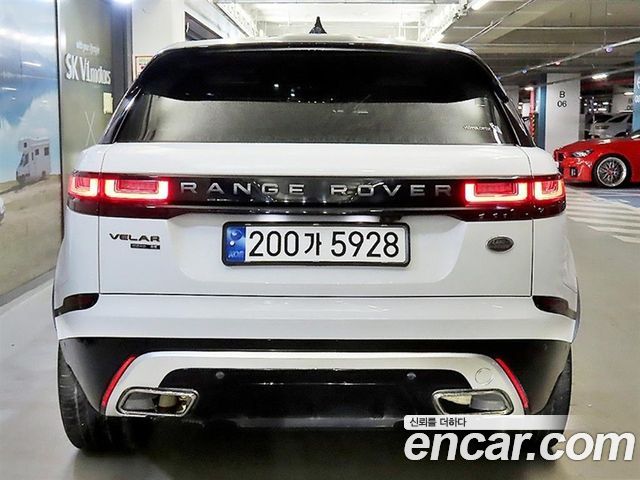 Land Rover Range Rover Velar 2018 — photo 5