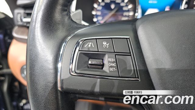 Maserati Quattroporte 2018 — photo 24