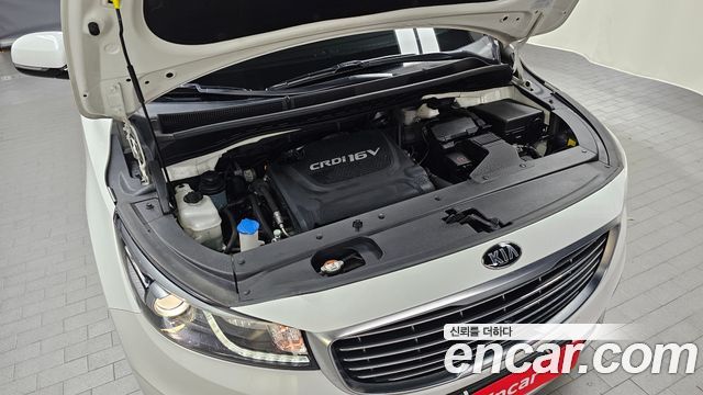 Kia Canival 2018 — photo 6
