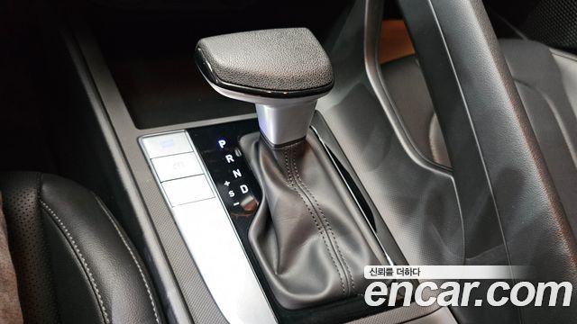 Hyundai AVANTE 2023 — photo 12