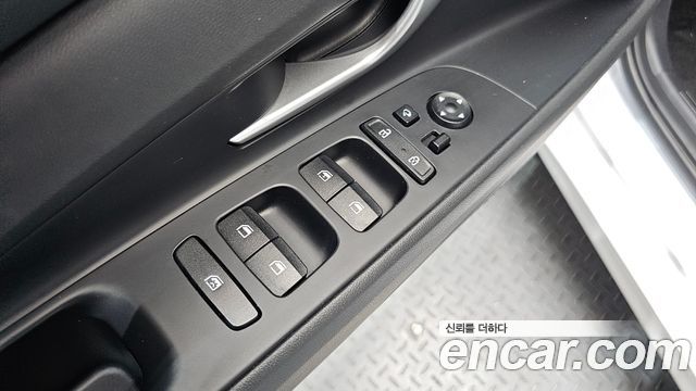 Hyundai AVANTE 2023 — photo 19