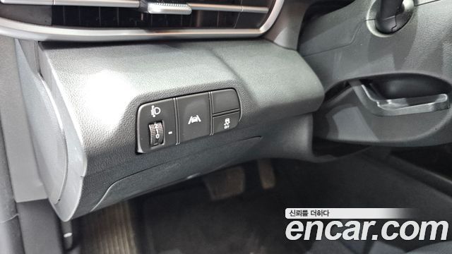 Hyundai AVANTE 2023 — photo 20