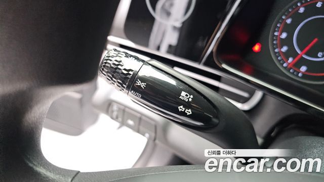 Hyundai AVANTE 2023 — photo 21