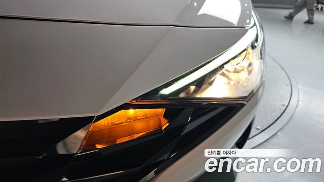 Hyundai AVANTE 2023 — photo 8